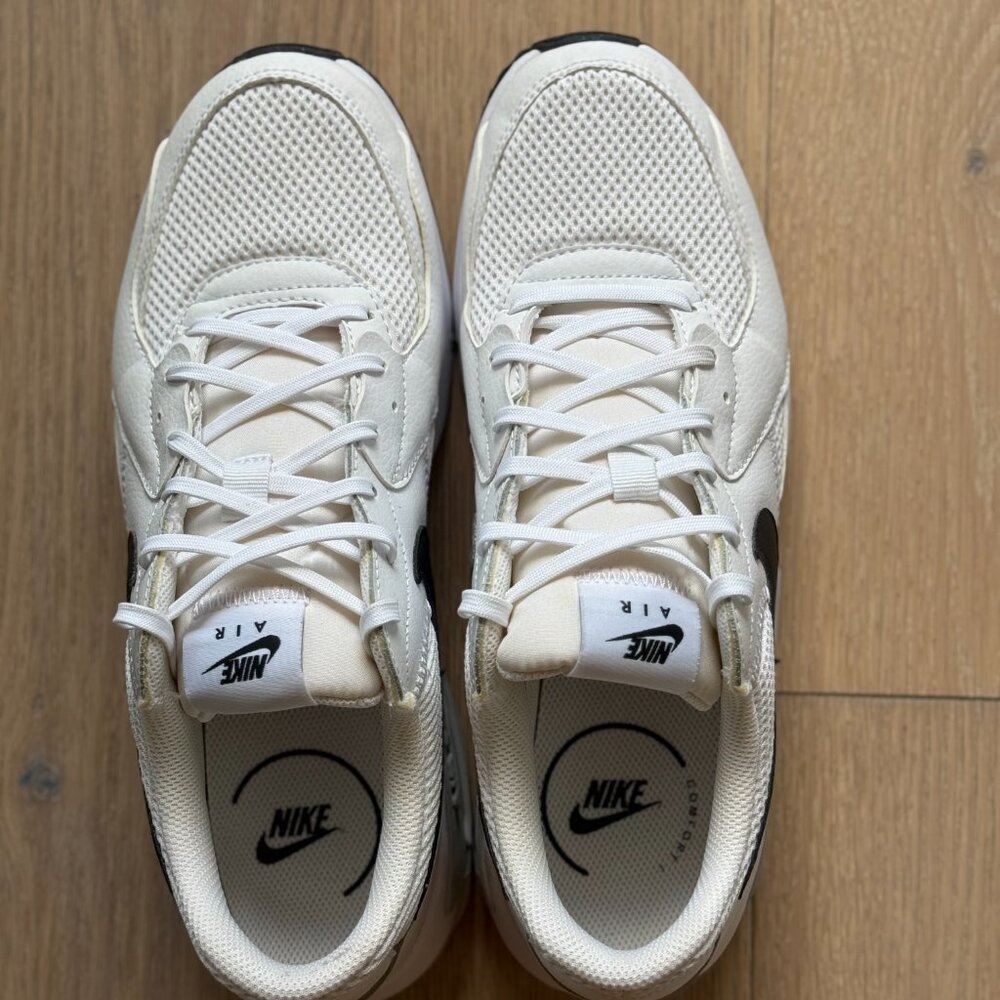 Nike Air Max Excee (Women's Size 10)